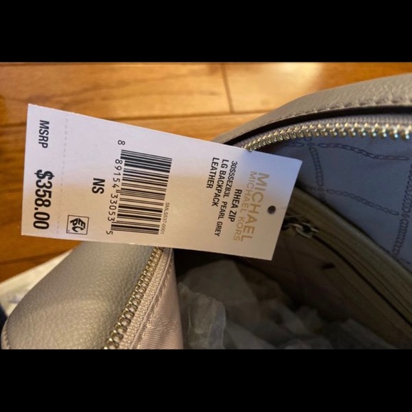 Brand new Michael Kors backpack - Picture 2 of 2